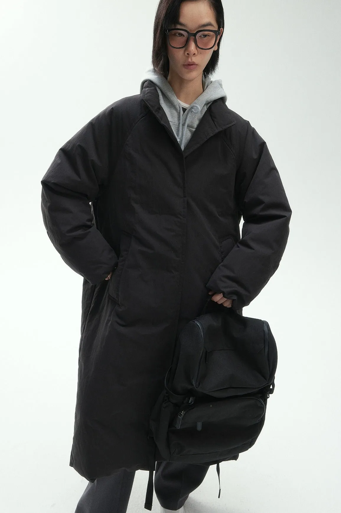 Paper-like textured stand-collar cocoon shape down coat | 3 color